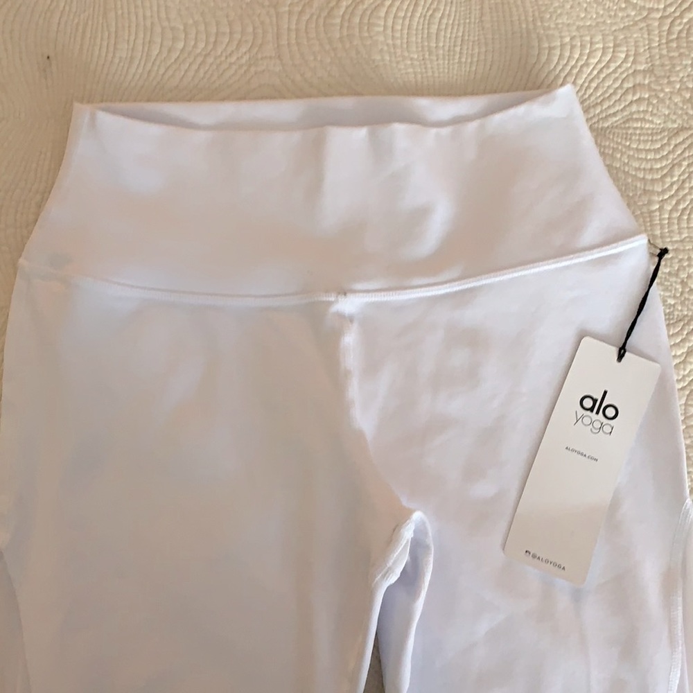 New with Tags ,  alo yoga pants.